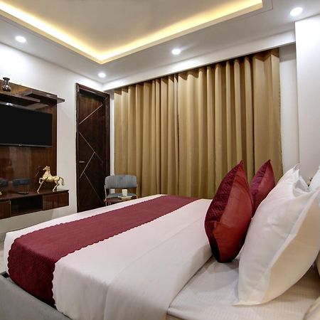 Limewood Stay - Millennium Huda City Center Gurgáon Kültér fotó