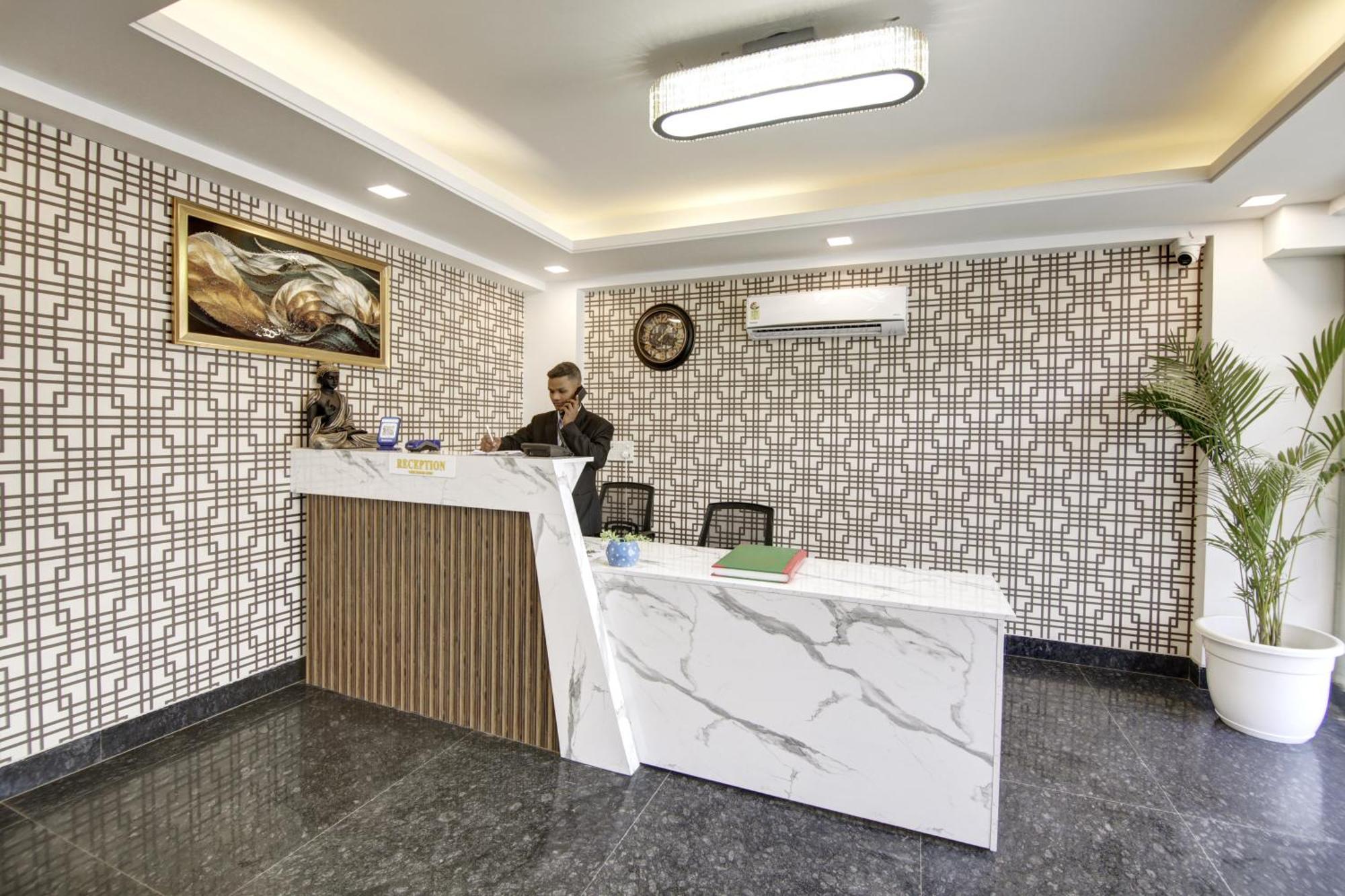 Limewood Stay - Millennium Huda City Center Gurgáon Kültér fotó