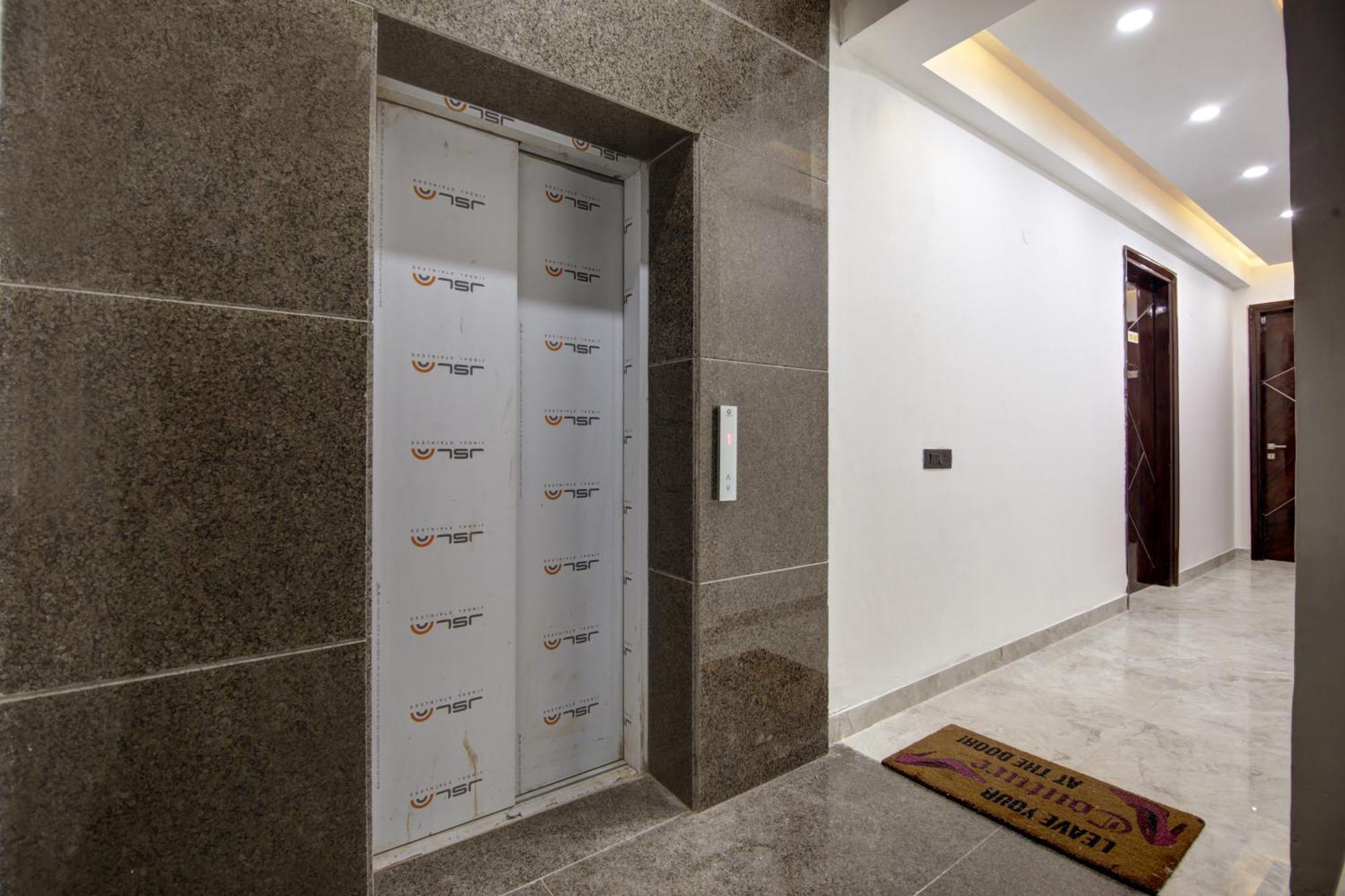 Limewood Stay - Millennium Huda City Center Gurgáon Kültér fotó